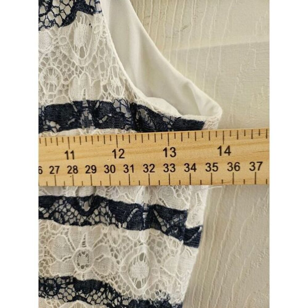 Maison Jules Womans Blue White Floral Lace Mini Fit & Flare Dress Zip Lined XS - Picture 6 of 6
